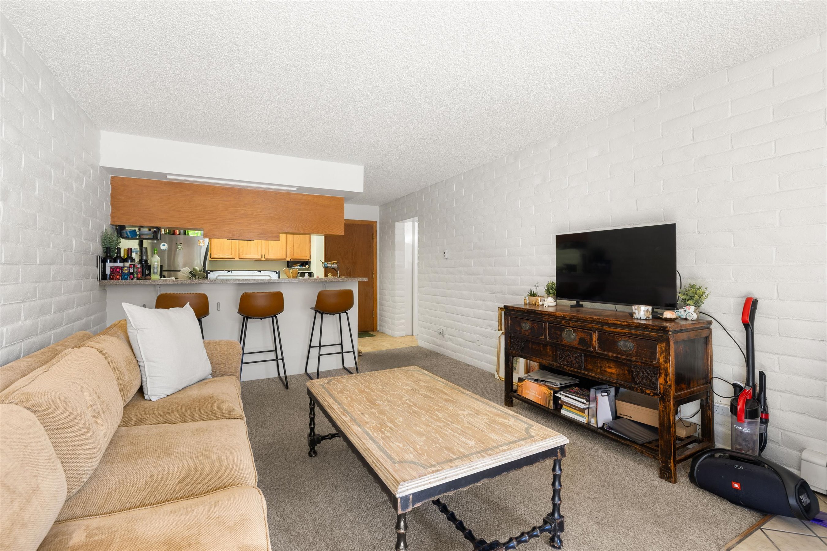  1 Bedroom Hunter Creek - 物件實景