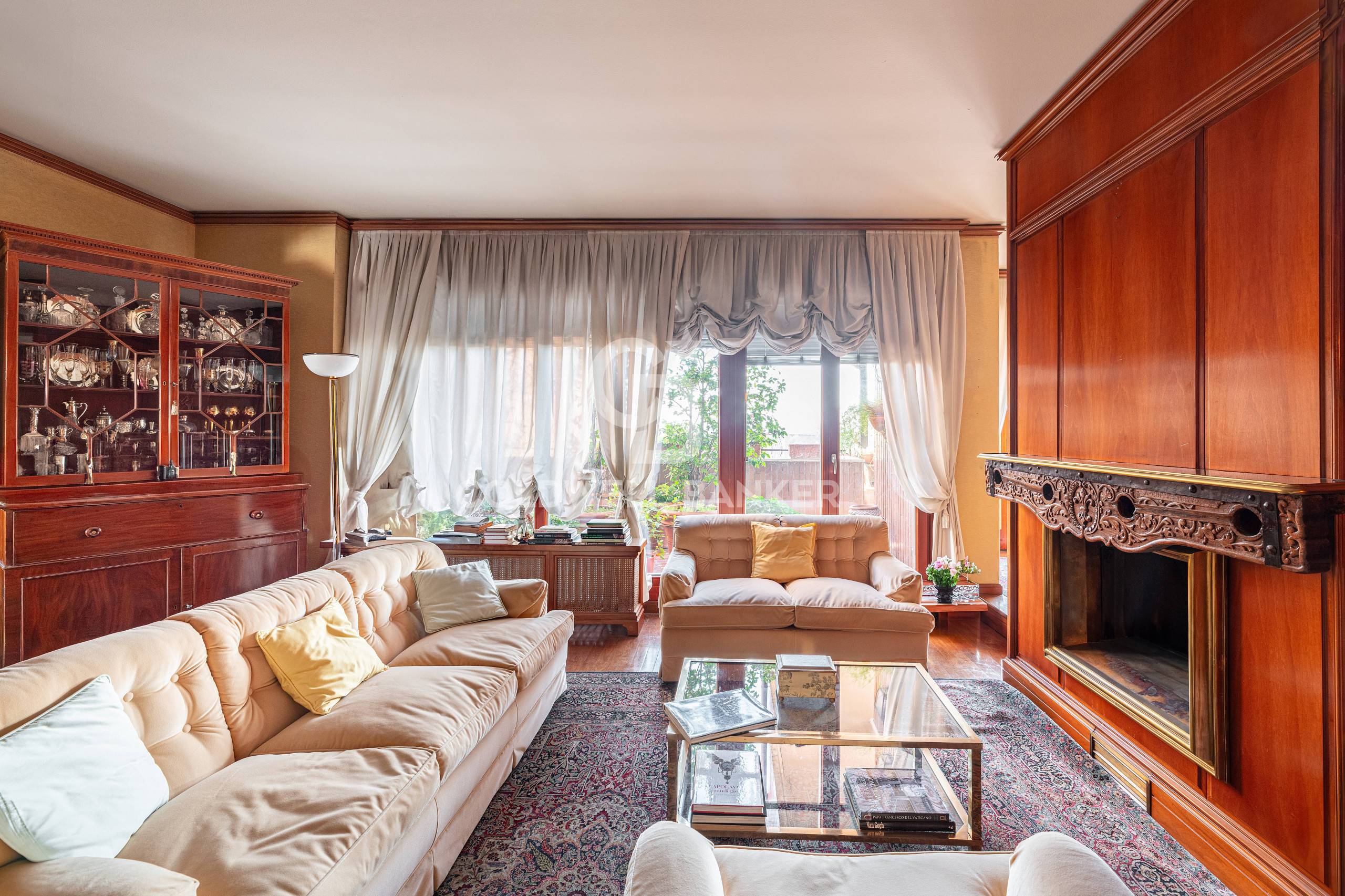 Seregno, Monza e Brianza, 20038, IT, 4 Bedrooms Bedrooms, ,4 BathroomsBathrooms,Residential,For Sale,1938975