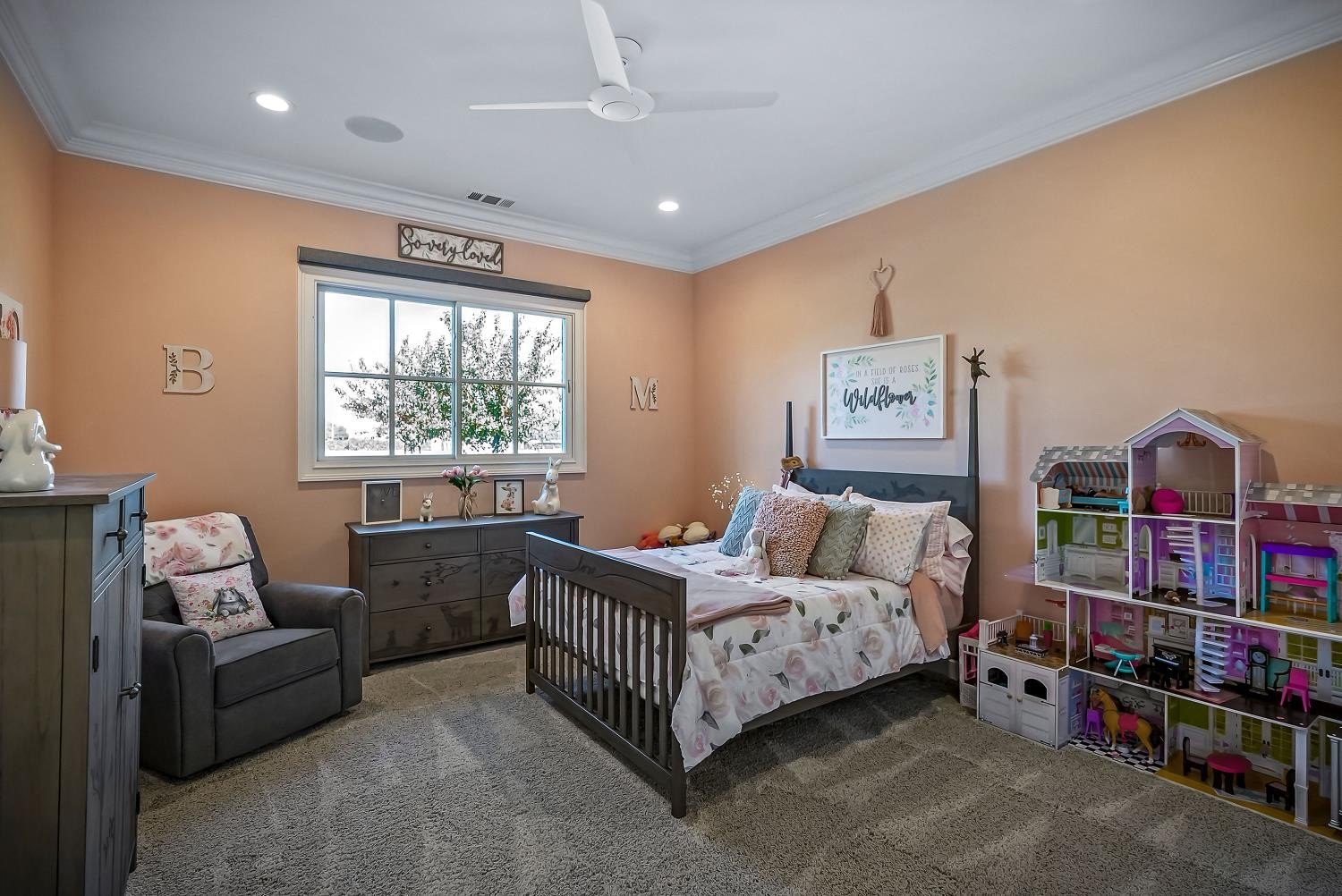 Lodi, California, 95241, United States, 4 Bedrooms Bedrooms, ,6 BathroomsBathrooms,Residential,For Sale,2005753