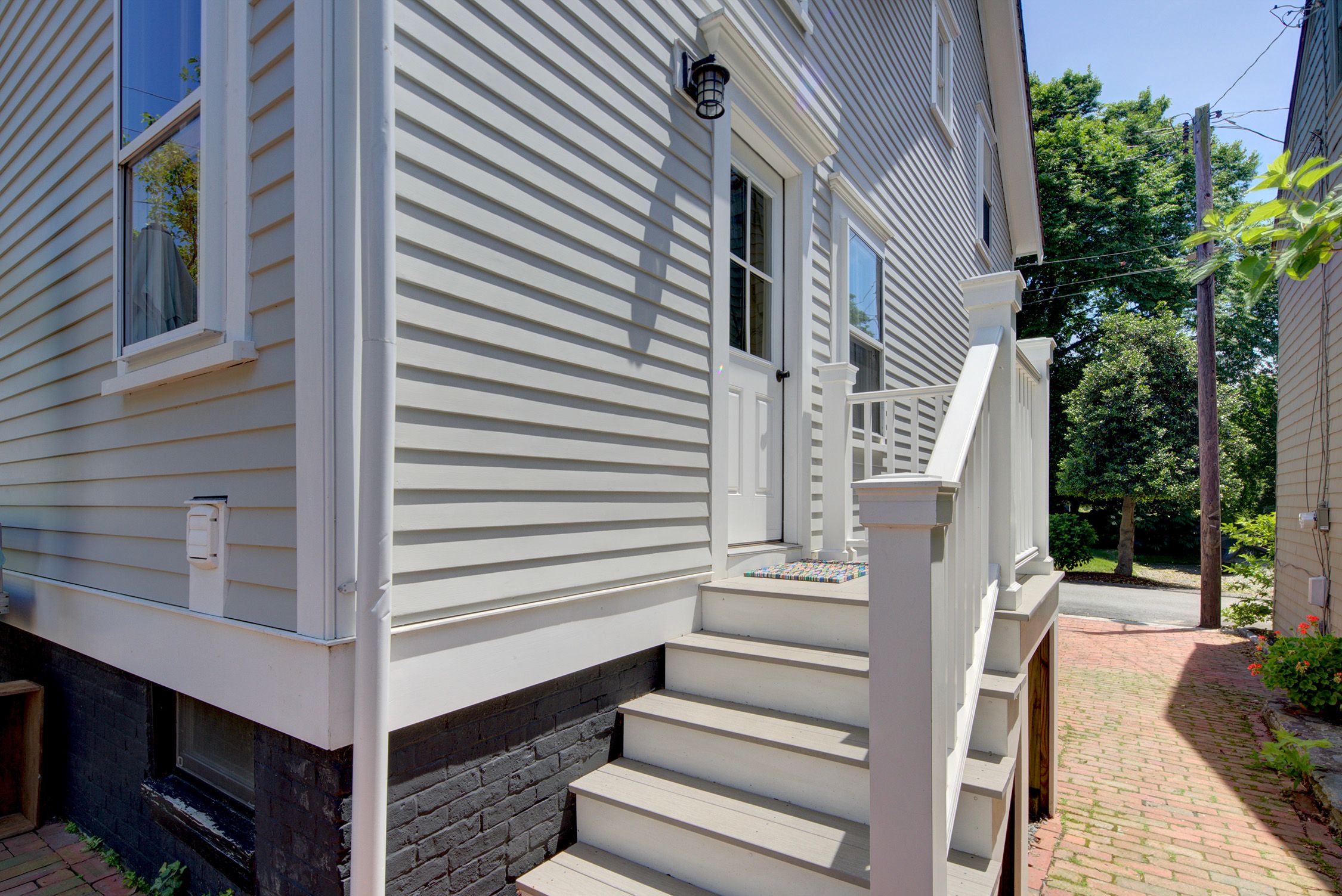  8 Sanford Street, Newport, RI 02840 - 物件實景
