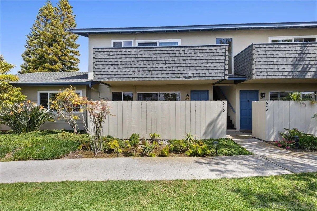 Solana Beach, California, 92075, United States, 2 Bedrooms Bedrooms, ,1 BathroomBathrooms,Residential,For Sale,1911120