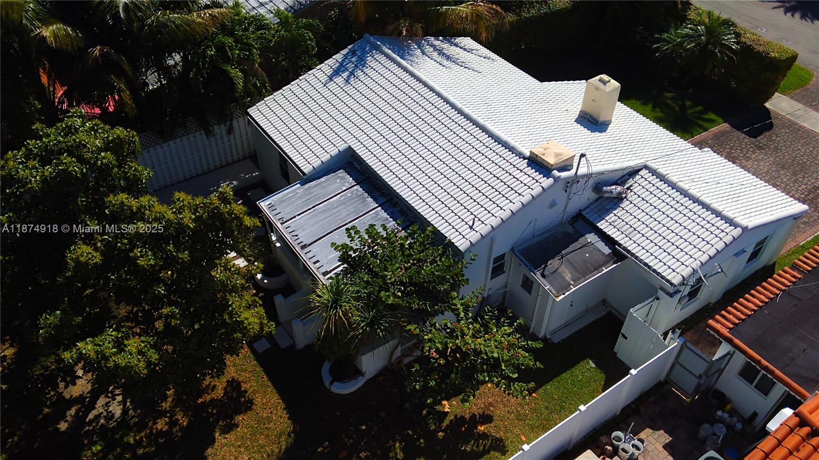 Miami, Florida, 33138, United States, 3 Bedrooms Bedrooms, ,2 BathroomsBathrooms,Residential,For Sale,1947884