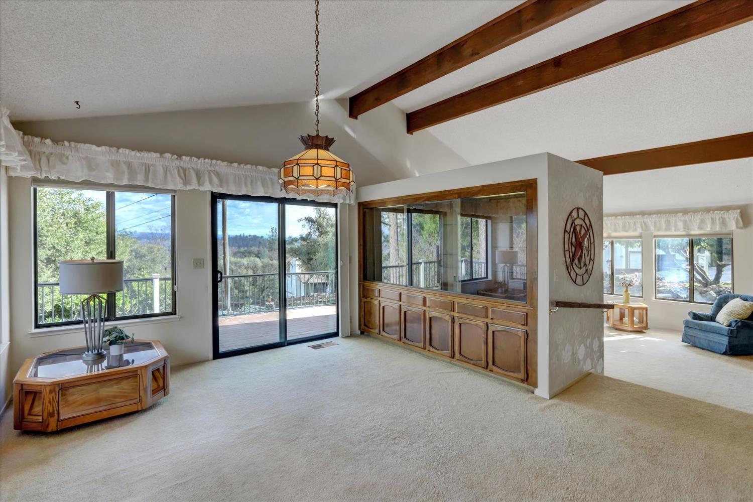 Grass Valley, California, 95949, United States, 3 Bedrooms Bedrooms, ,3 BathroomsBathrooms,Residential,For Sale,1990483