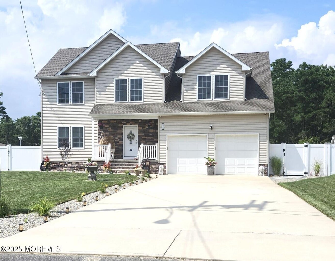 Bayville, New Jersey, 08721, United States, 4 Bedrooms Bedrooms, ,3 BathroomsBathrooms,Residential,For Sale,1927815