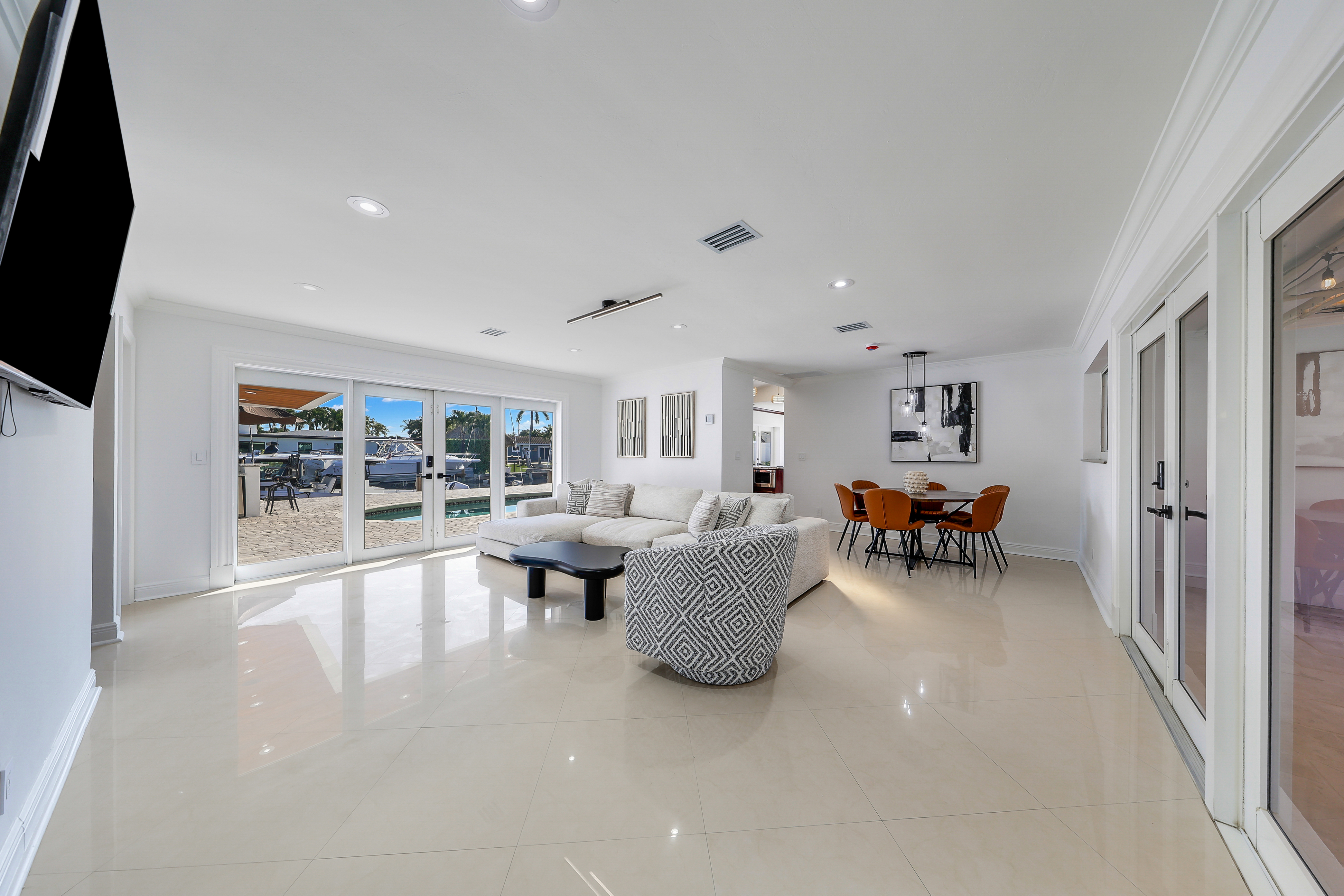  800 SE 3rd Ter, Pompano Beach, FL, 33060 - 物件實景