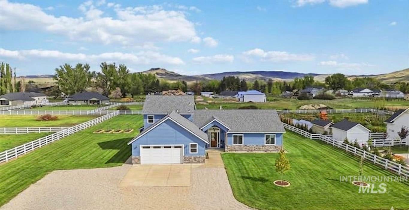Connelly Ln, Emmett, ID 83617 #1