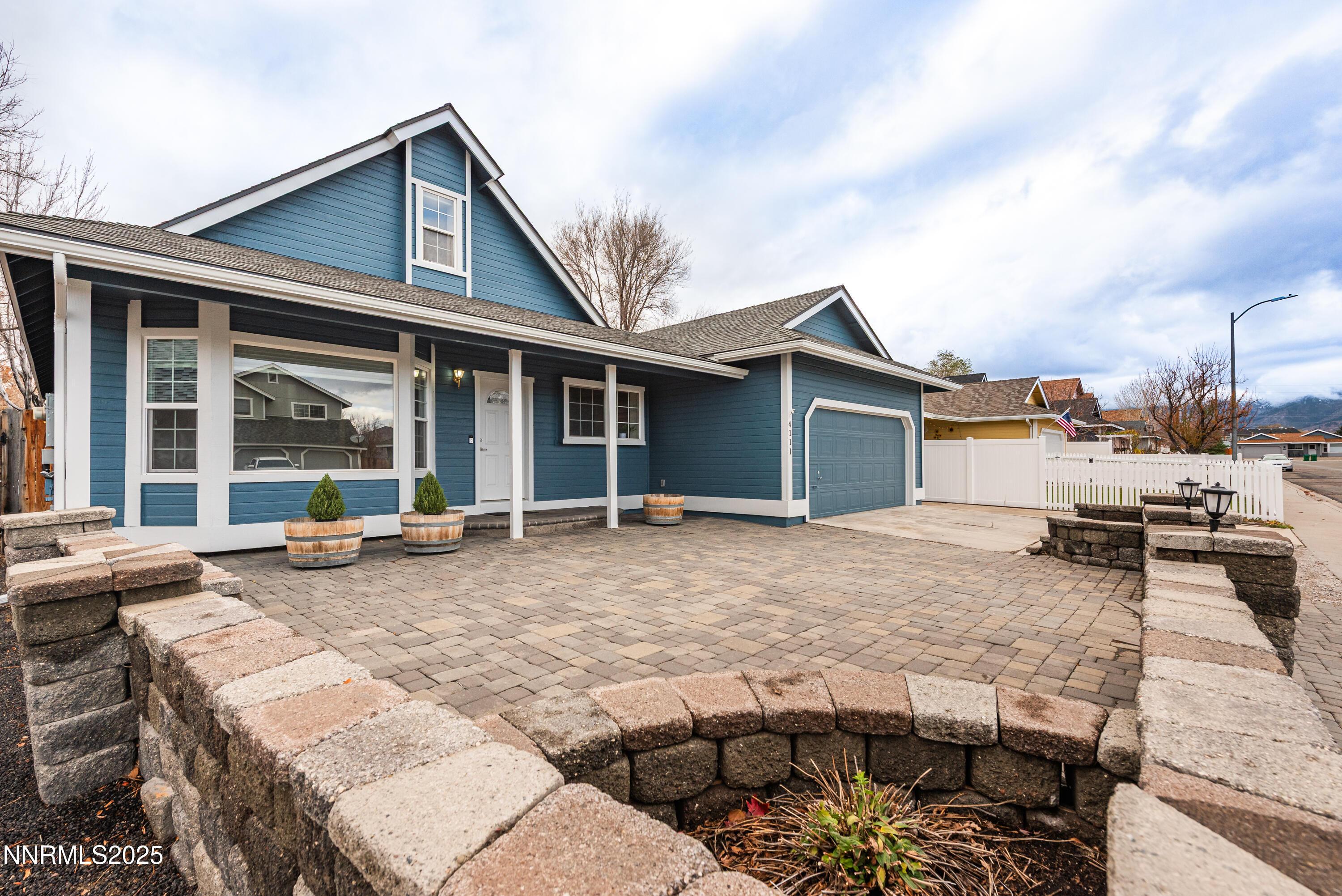 Carson City, Nevada, 89701, United States, 3 Bedrooms Bedrooms, ,3 BathroomsBathrooms,Residential,For Sale,1995590