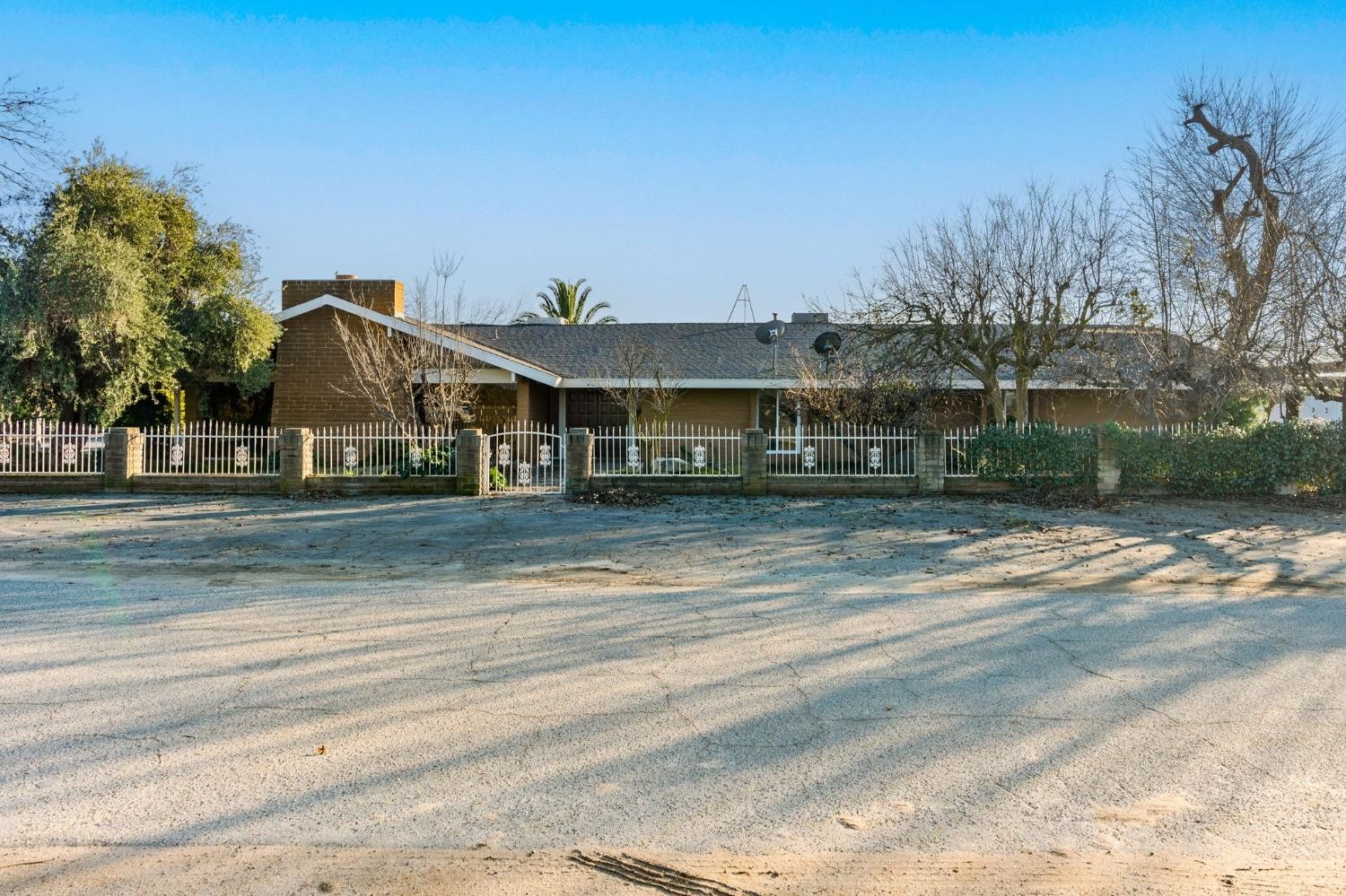 14721 Tulare Avenue E, Sanger, California, 93657, United States, 4 Bedrooms Bedrooms, ,3 BathroomsBathrooms,Residential,For Sale,14721 Tulare Avenue E,1407194