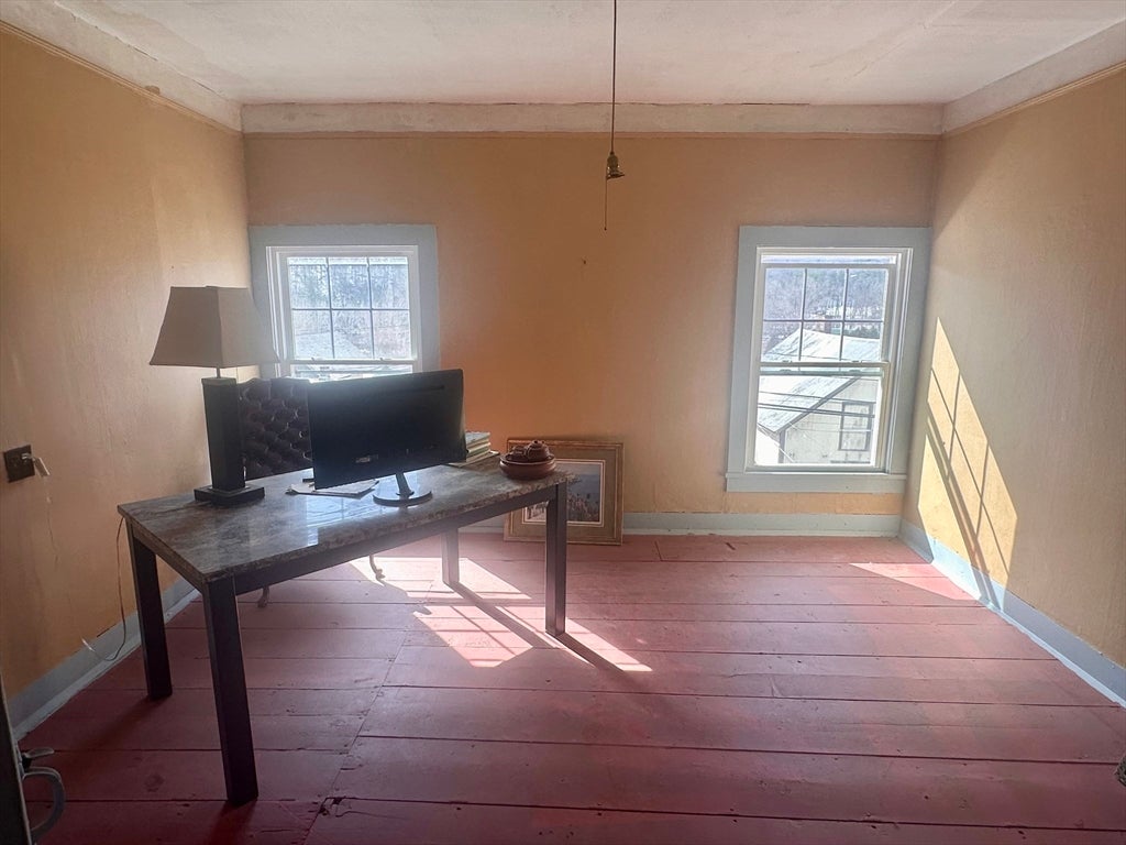 Charlemont, Massachusetts, 01339, United States, 4 Bedrooms Bedrooms, ,2 BathroomsBathrooms,Residential,For Sale,1739368