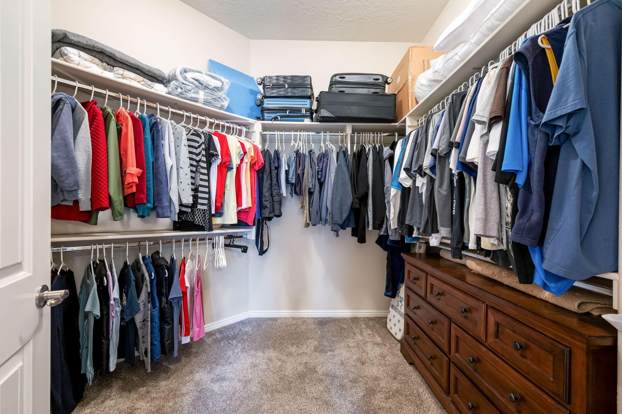 Washington, Utah, 84780, United States, 3 Bedrooms Bedrooms, ,4 BathroomsBathrooms,Residential,For Sale,1995130