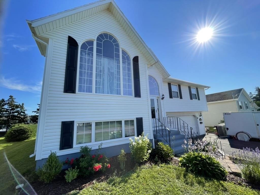 STRATFORD, Prince Edward Island, C1B 2H3, CA, 4 Bedrooms Bedrooms, ,2 BathroomsBathrooms,Residential,For Sale,1885210