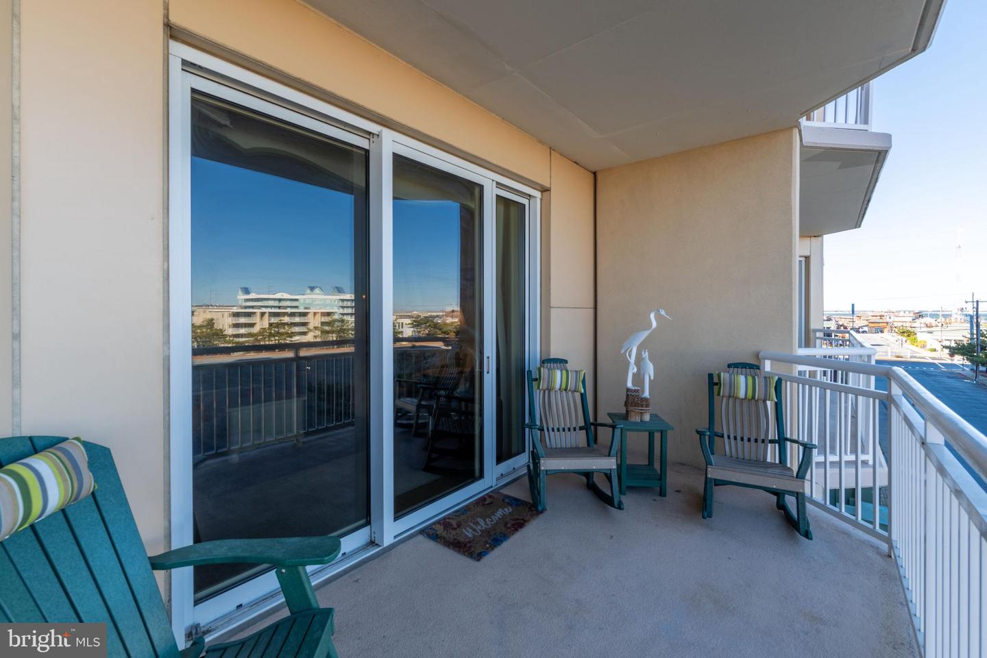2 48th Street Unit 214, Ocean City, Maryland, 21842, United States, 3 Bedrooms Bedrooms, ,3 BathroomsBathrooms,Residential,For Sale,2 48th Street Unit 214,1676499