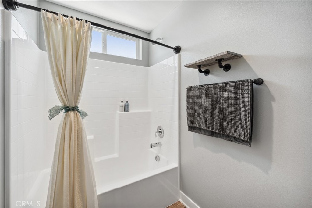 Yucaipa, California, 92399, United States, 4 Bedrooms Bedrooms, ,4 BathroomsBathrooms,Residential,For Sale,1847637
