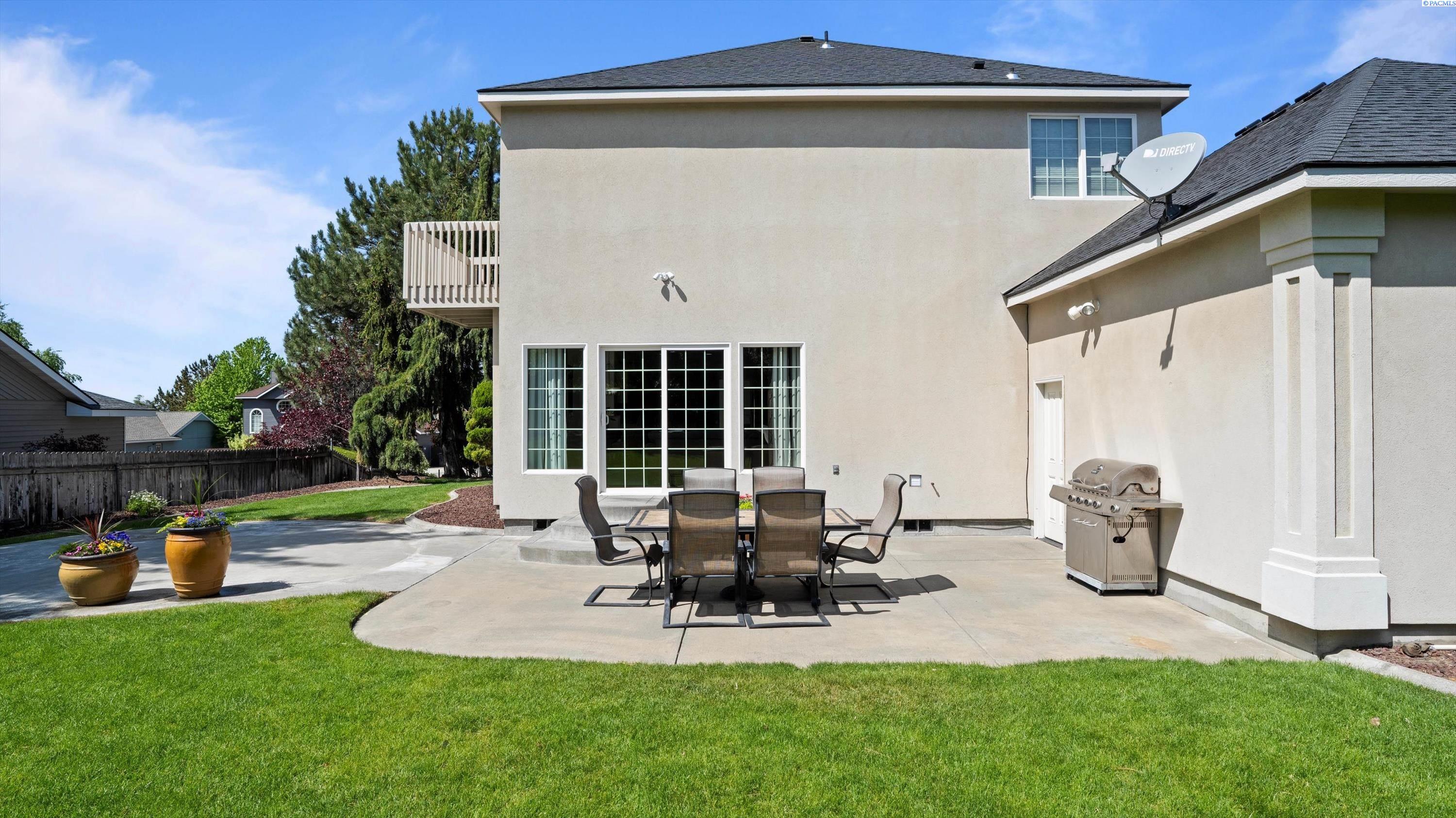 Pasco, Washington, 99301, United States, 3 Bedrooms Bedrooms, ,3 BathroomsBathrooms,Residential,For Sale,1794884