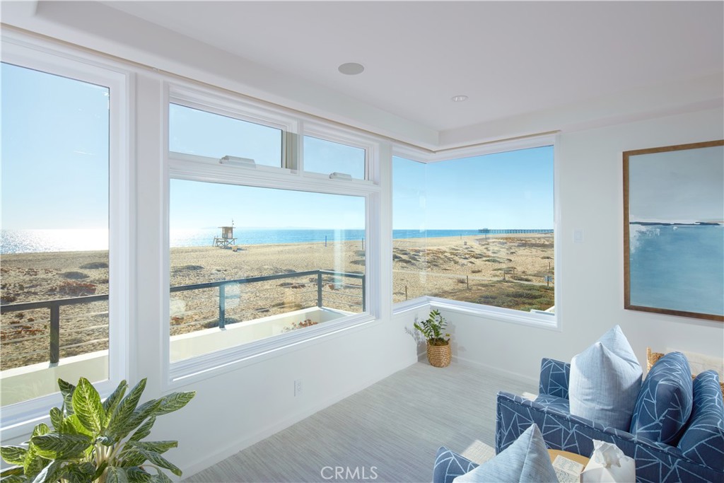 Newport Beach, California, 92661, United States, 7 Bedrooms Bedrooms, ,11 BathroomsBathrooms,Residential,For Sale,1877101