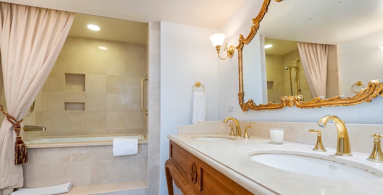 Honolulu, Hawaii, 96815, United States, 3 Bedrooms Bedrooms, ,3 BathroomsBathrooms,Residential,For Sale,1983935