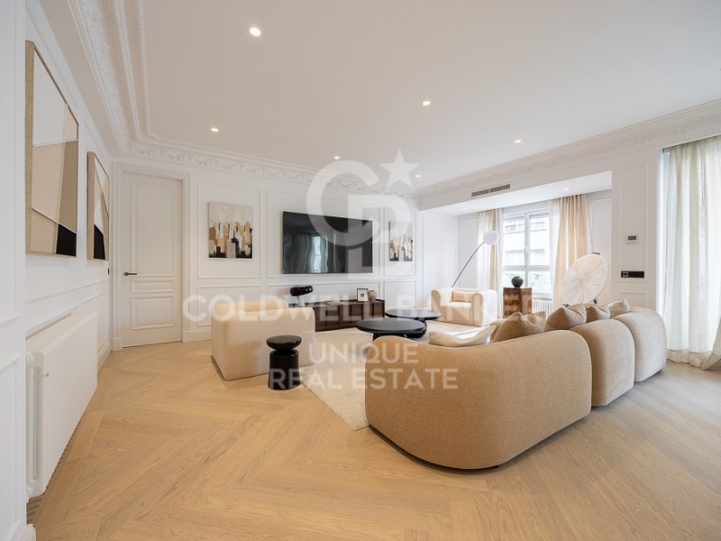 Madrid, Madrid, Barrio de Salamanca, Castellana Ma, Madrid, Comunidad de Madrid, ES, 5 Bedrooms Bedrooms, ,6 BathroomsBathrooms,Residential,For Sale,Madrid, Madrid, Barrio de Salamanca, Castellana Ma,1670333