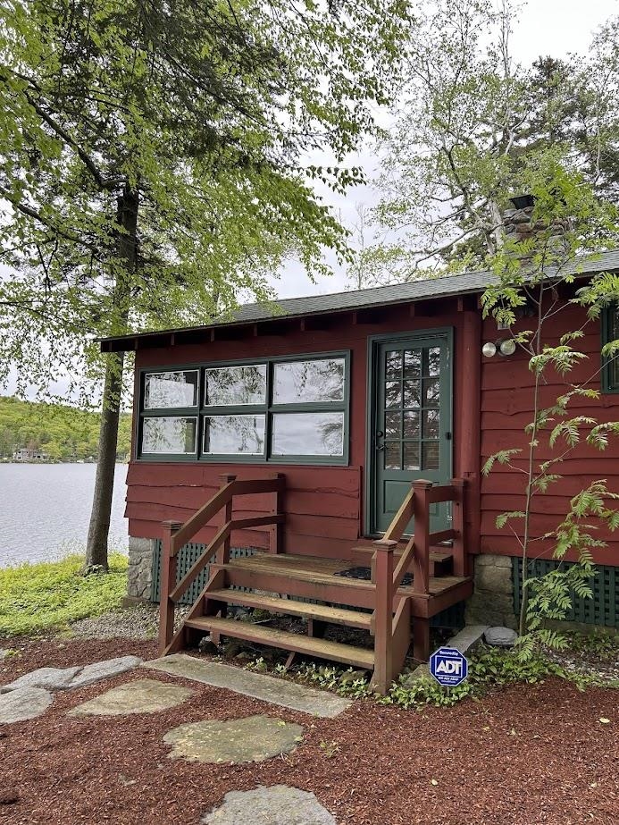Harrisville, New Hampshire, 03450, United States, 2 Bedrooms Bedrooms, ,1 BathroomBathrooms,Residential,For Sale,1837050