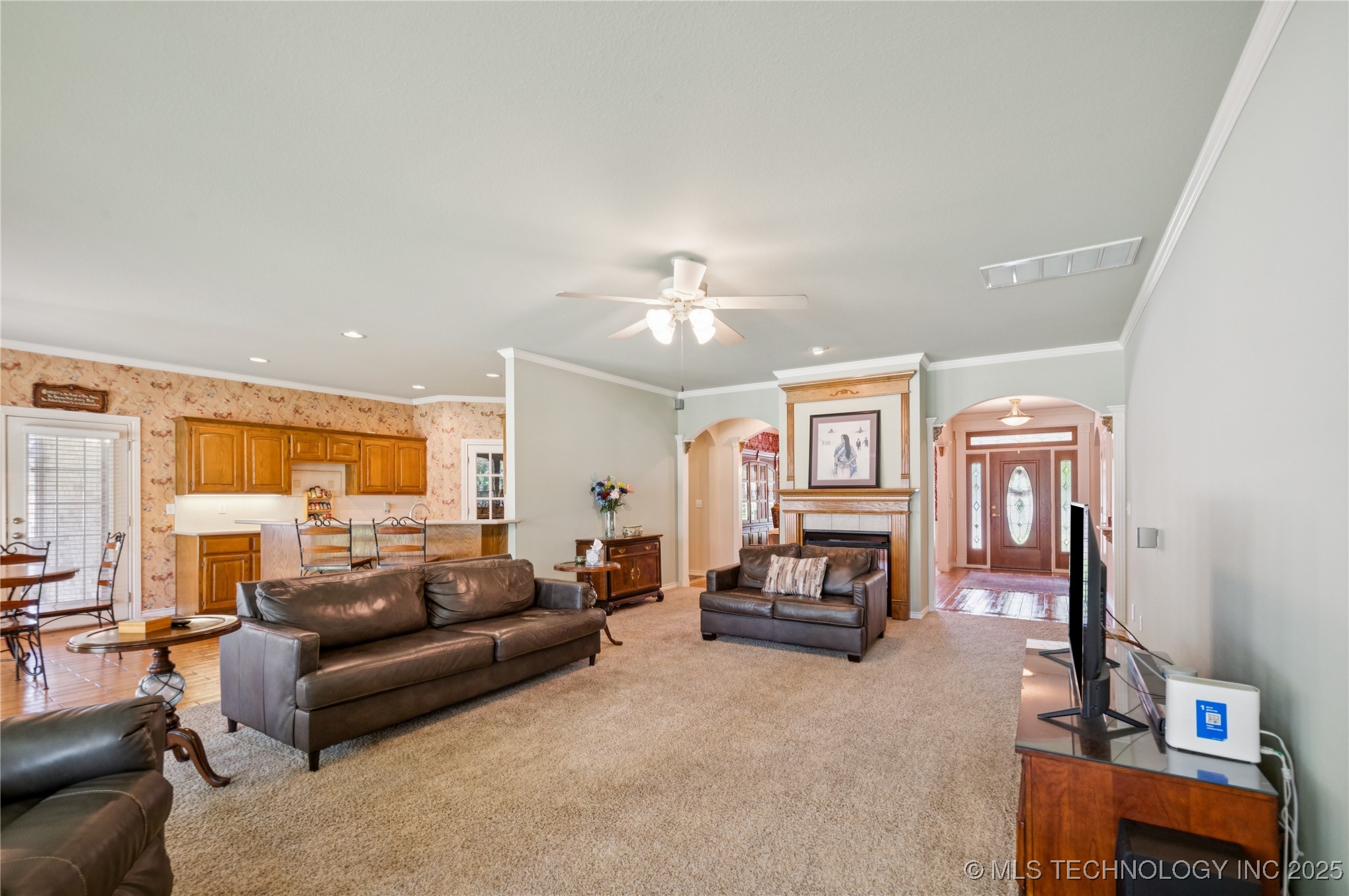 Owasso, Oklahoma, 74055, United States, 5 Bedrooms Bedrooms, ,3 BathroomsBathrooms,Residential,For Sale,1875671