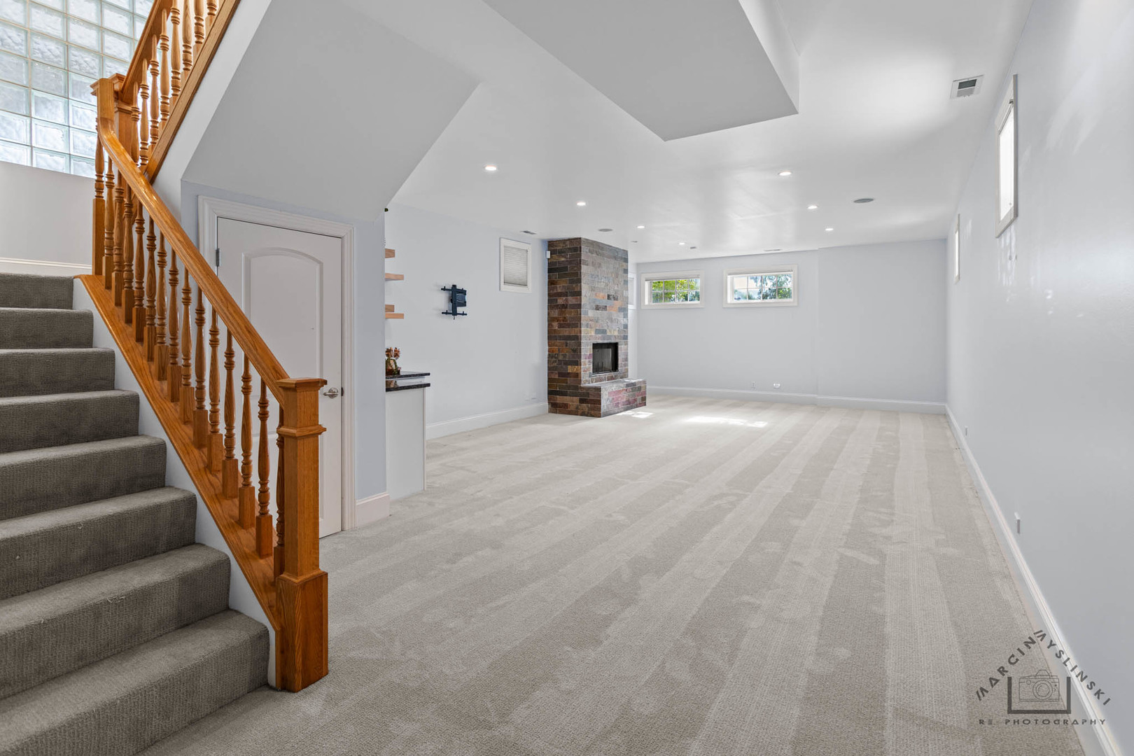 Chicago, Illinois, 60657, United States, 5 Bedrooms Bedrooms, ,4 BathroomsBathrooms,Residential,For Sale,1974505