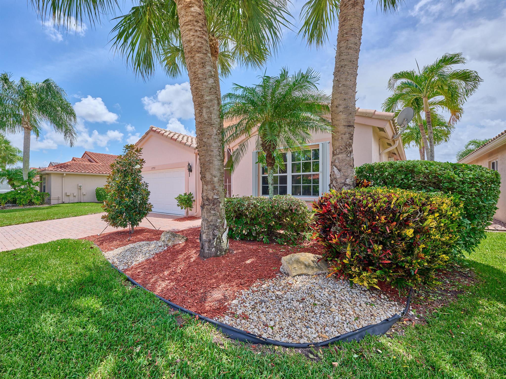 Boynton Beach, Florida, 33437, United States, 3 Bedrooms Bedrooms, ,2 BathroomsBathrooms,Residential,For Sale,1928826