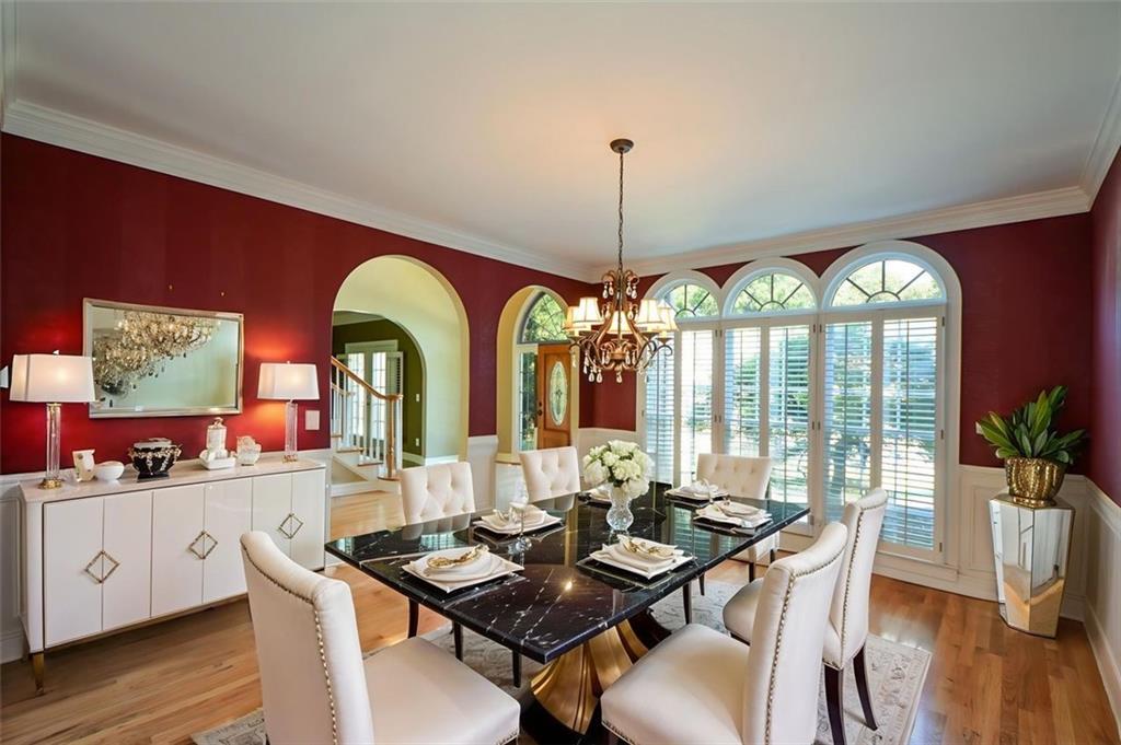 Alpharetta, Georgia, 30022, United States, 5 Bedrooms Bedrooms, ,5 BathroomsBathrooms,Residential,For Sale,2002154