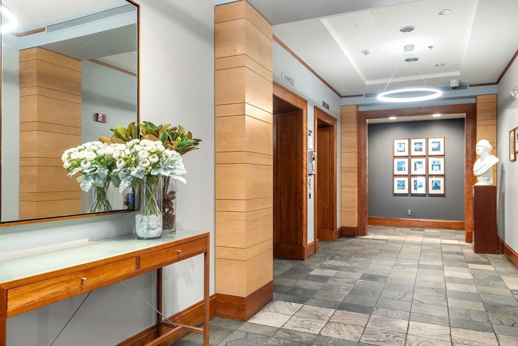 1597 Washington St Unit 606, Boston, Massachusetts, 02118, United States, 1 Bedroom Bedrooms, ,1 BathroomBathrooms,Residential,For Sale,1597 Washington St Unit 606,1481410