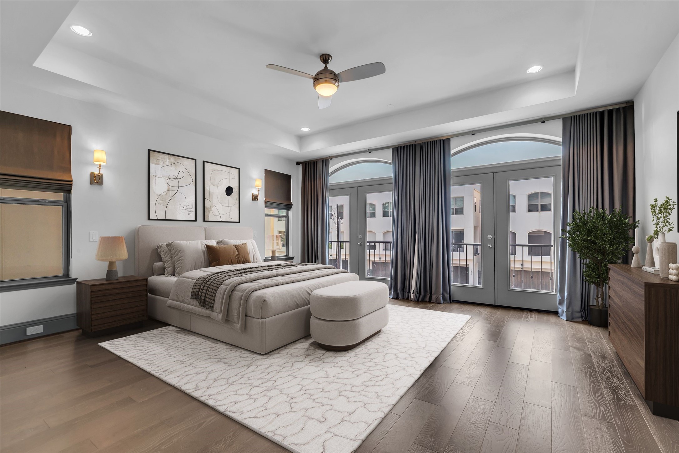 Houston, Texas, 77008, United States, 4 Bedrooms Bedrooms, ,4 BathroomsBathrooms,Residential,For Sale,1989556