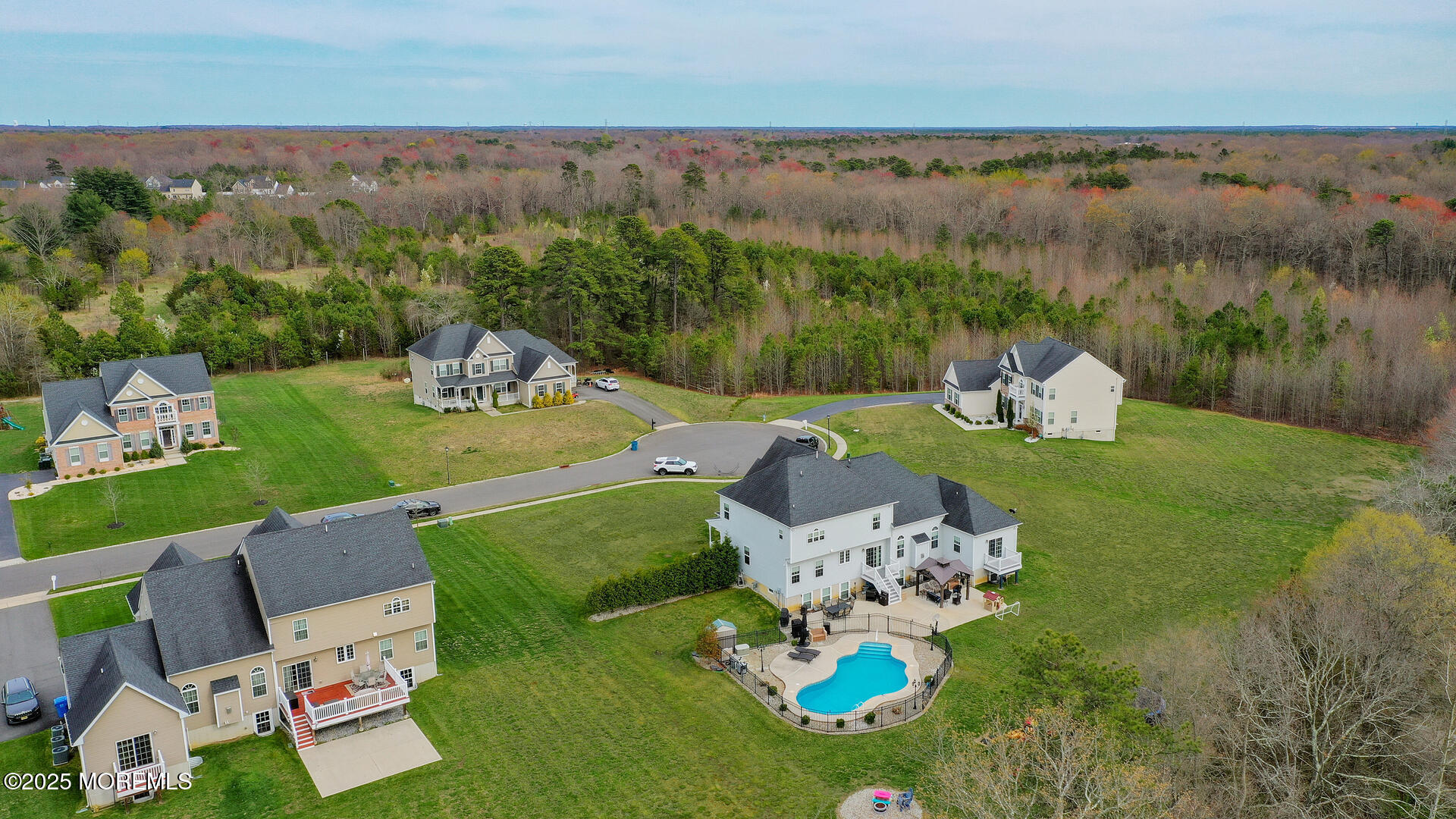 Jackson, New Jersey, 08527, United States, 5 Bedrooms Bedrooms, ,4 BathroomsBathrooms,Residential,For Sale,1950828