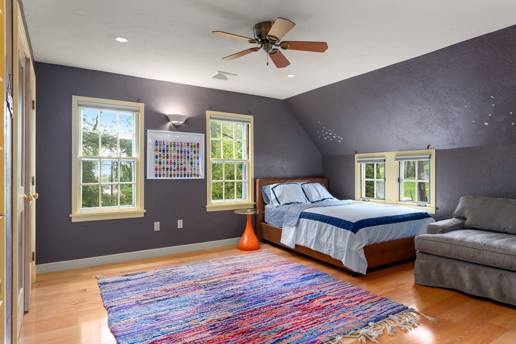 Newton, Massachusetts, 02467, United States, 5 Bedrooms Bedrooms, ,6 BathroomsBathrooms,Residential,For Sale,1807148