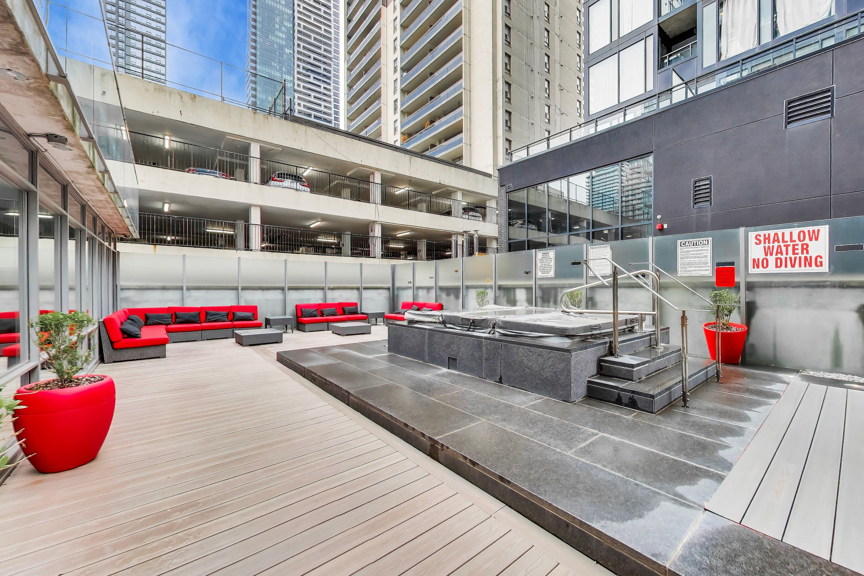  Modern Condo Living - 物件實景