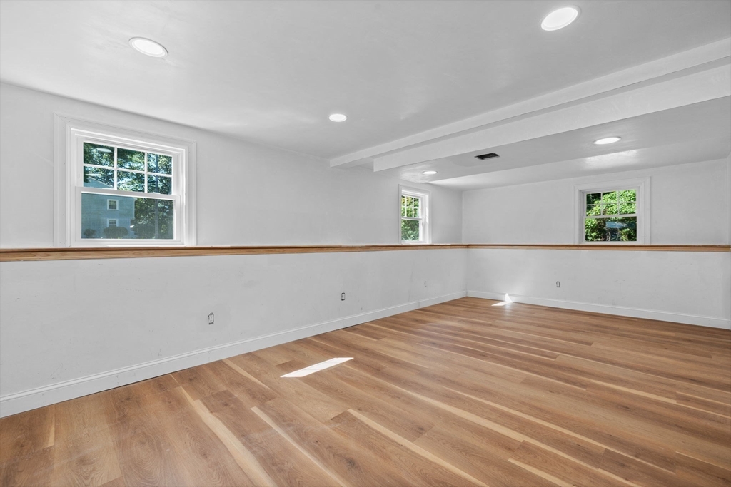 Hanover, Massachusetts, 02339, United States, 4 Bedrooms Bedrooms, ,3 BathroomsBathrooms,Residential,For Sale,1930429