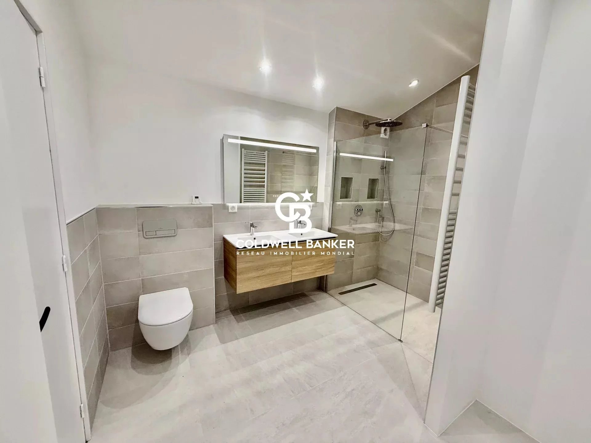 Prévessin-Moëns, Auvergne-Rhône-Alpes, 01280, FR, 4 Bedrooms Bedrooms, ,2 BathroomsBathrooms,Residential,For Sale,1994849