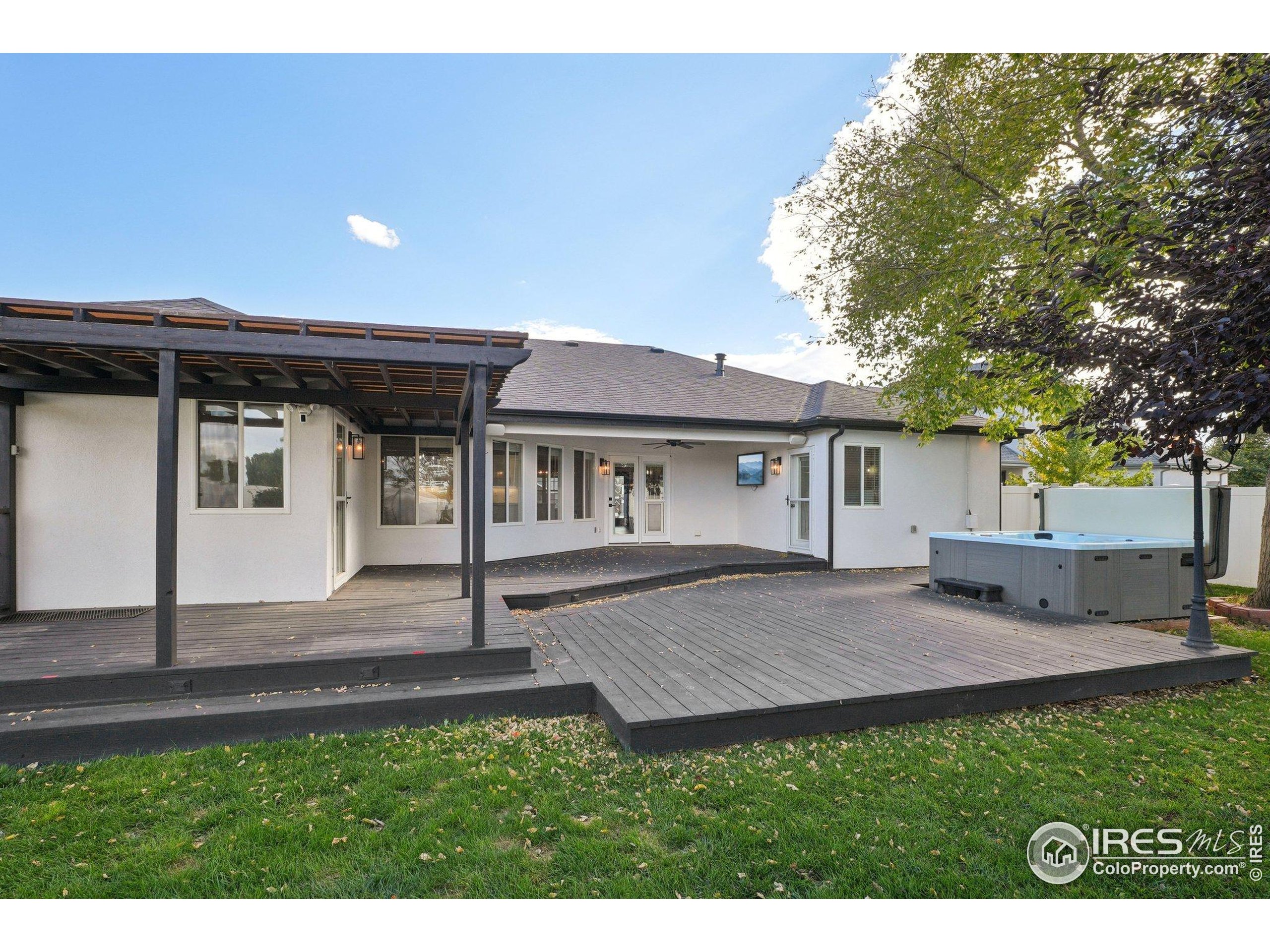 Greeley, Colorado, 80634, United States, 5 Bedrooms Bedrooms, ,3 BathroomsBathrooms,Residential,For Sale,1973061