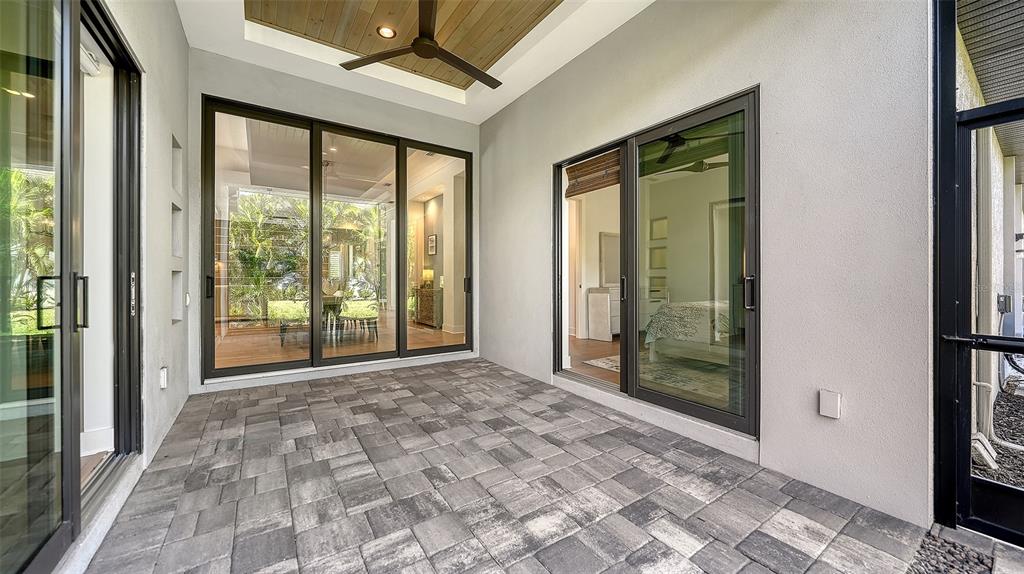 Sarasota, Florida, 34241, United States, 3 Bedrooms Bedrooms, ,3 BathroomsBathrooms,Residential,For Sale,1997346