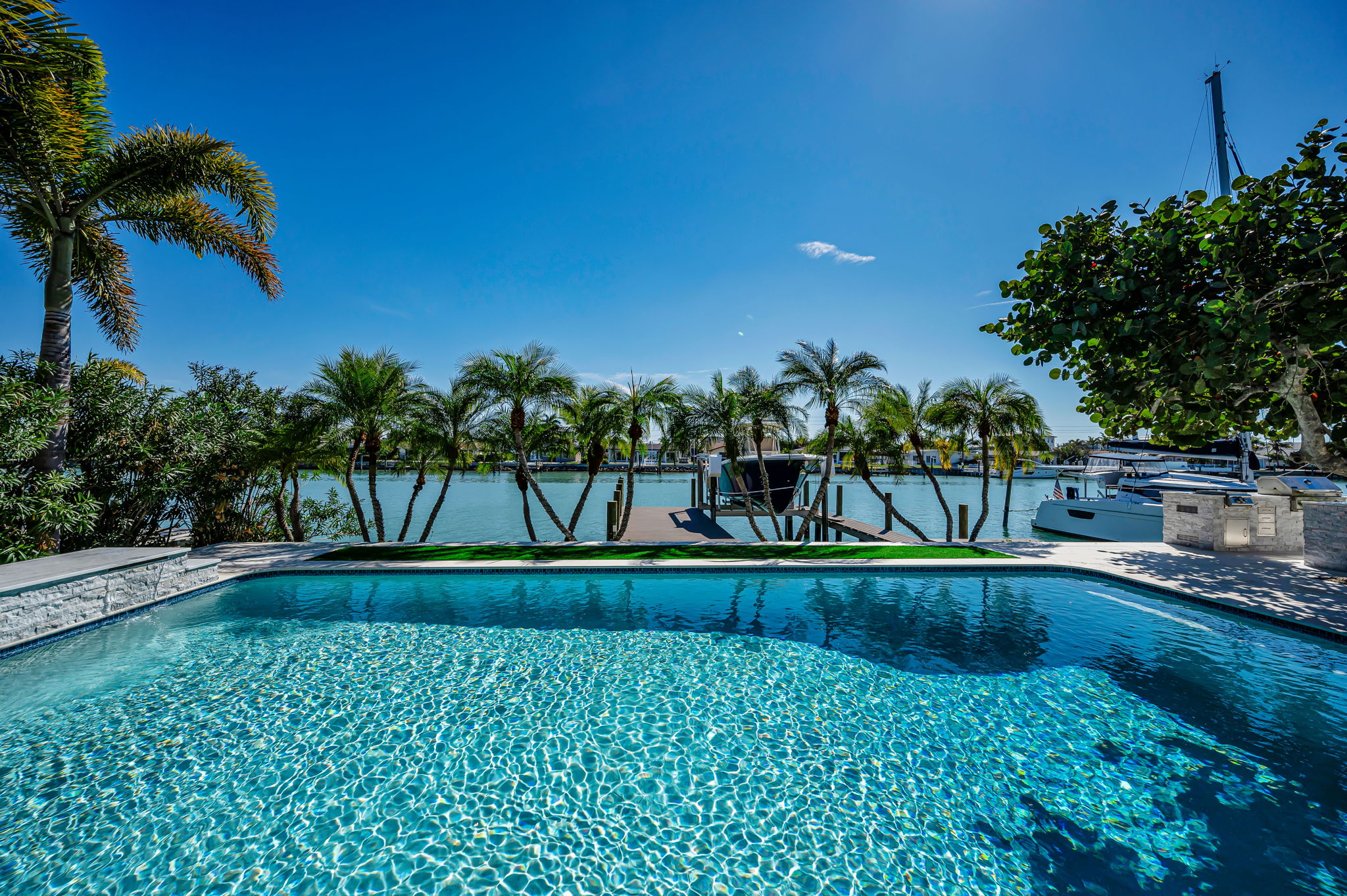 Treasure Island, Florida, 33706, United States, 4 Bedrooms Bedrooms, ,3 BathroomsBathrooms,Residential,For Sale,2016034