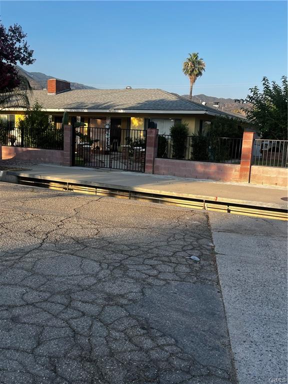 San Bernardino, California, 92407, United States, 3 Bedrooms Bedrooms, ,2 BathroomsBathrooms,Residential,For Sale,1914144