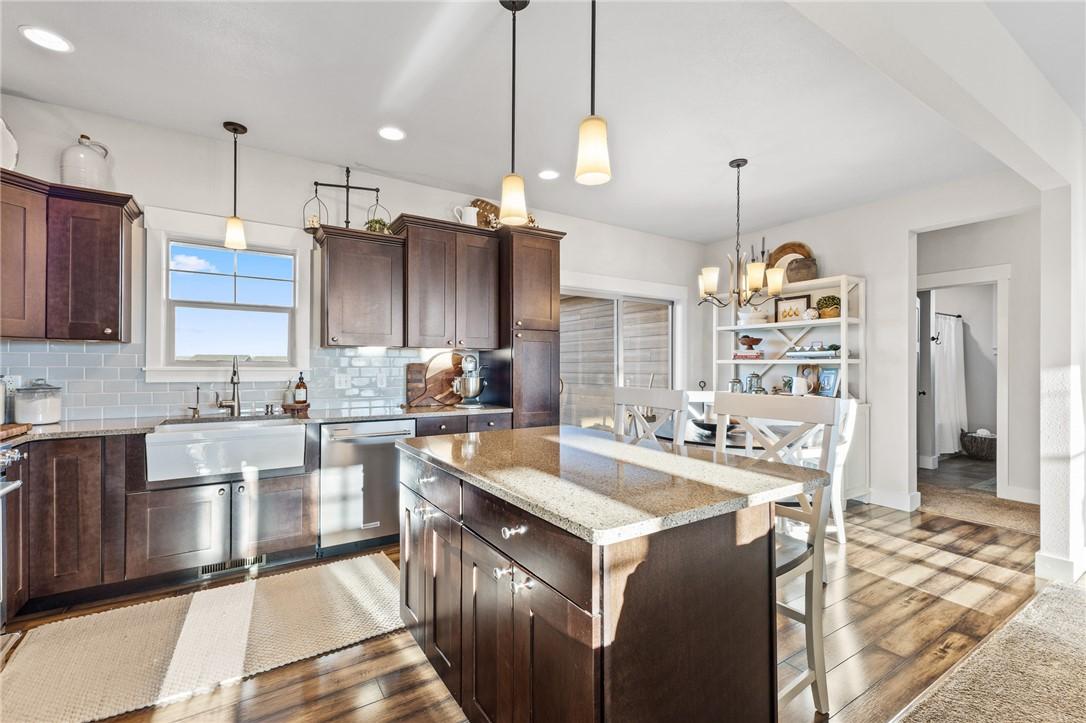 Laurel, Montana, 59044, United States, 4 Bedrooms Bedrooms, ,2 BathroomsBathrooms,Residential,For Sale,1987566