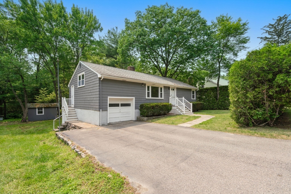 Needham, Massachusetts, 02492, United States, 3 Bedrooms Bedrooms, ,2 BathroomsBathrooms,Residential,For Sale,1847293