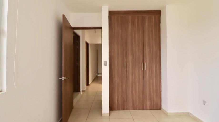 Morelia, Michoacán de Ocampo, 58195, Mexico, 5 Bedrooms Bedrooms, ,4 BathroomsBathrooms,Residential,For Sale,1918405