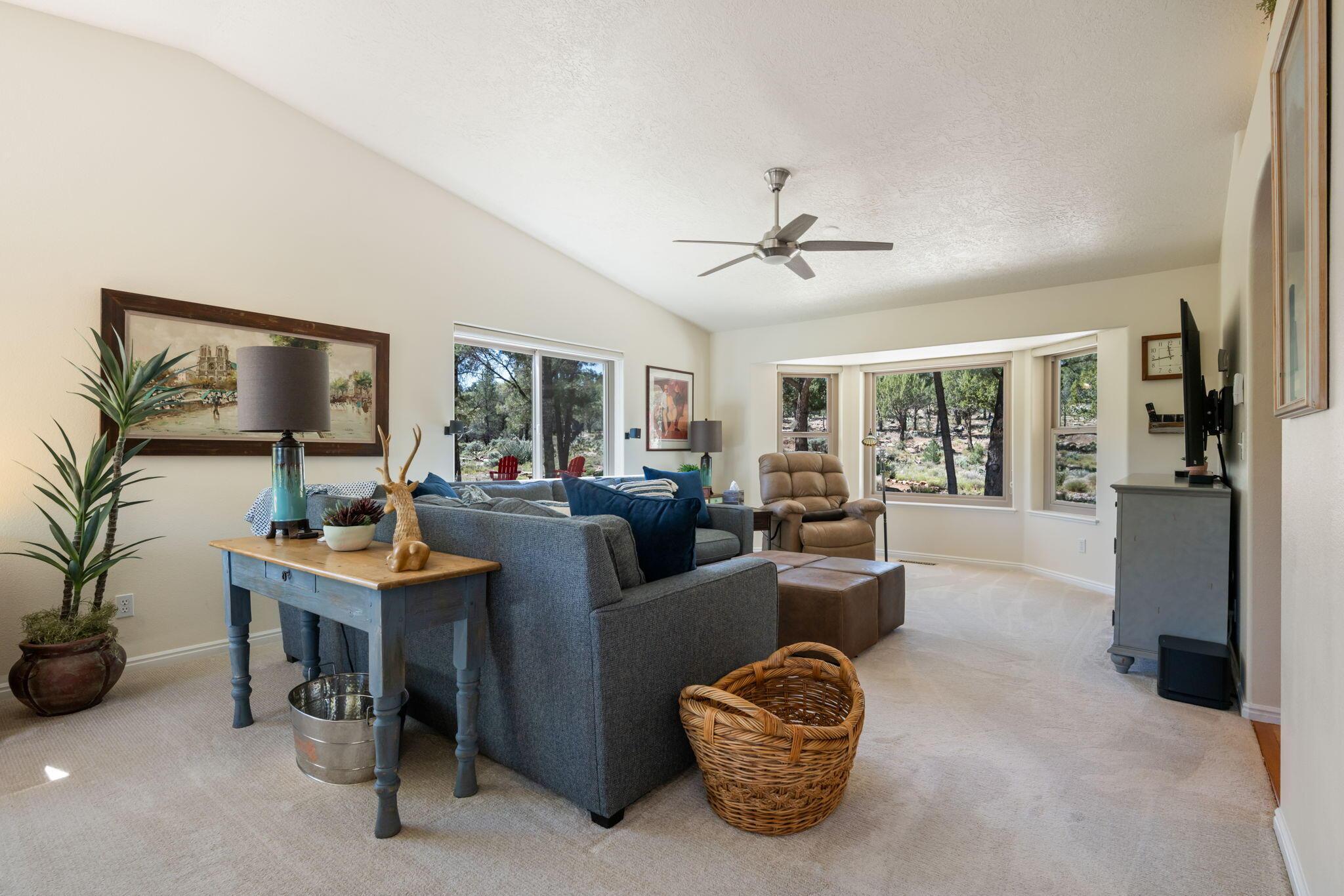 Dammeron Valley, Utah, 84783, United States, 5 Bedrooms Bedrooms, ,3 BathroomsBathrooms,Residential,For Sale,2039749