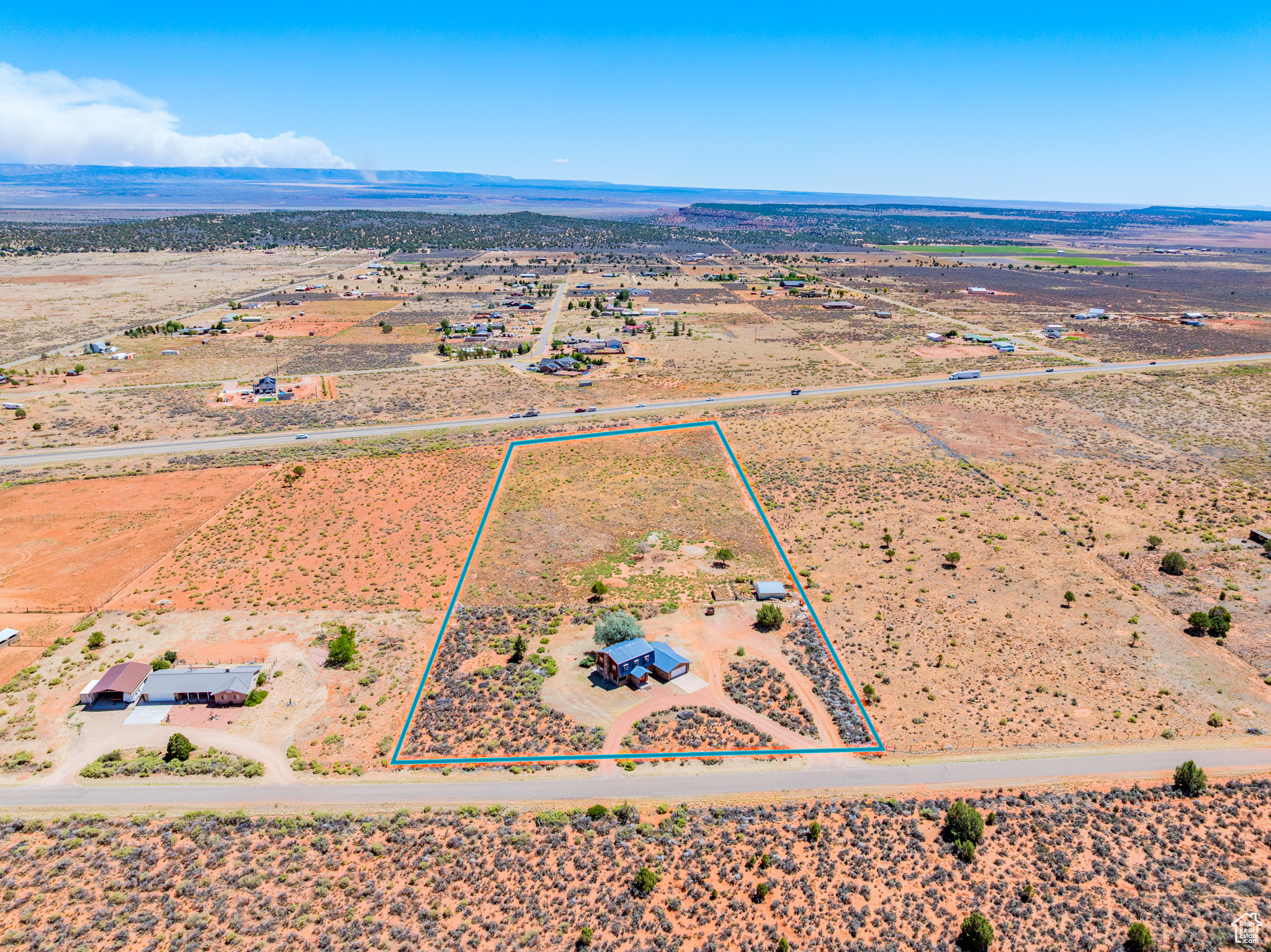 Kanab, Utah, 84741, United States, 4 Bedrooms Bedrooms, ,3 BathroomsBathrooms,Residential,For Sale,1908658