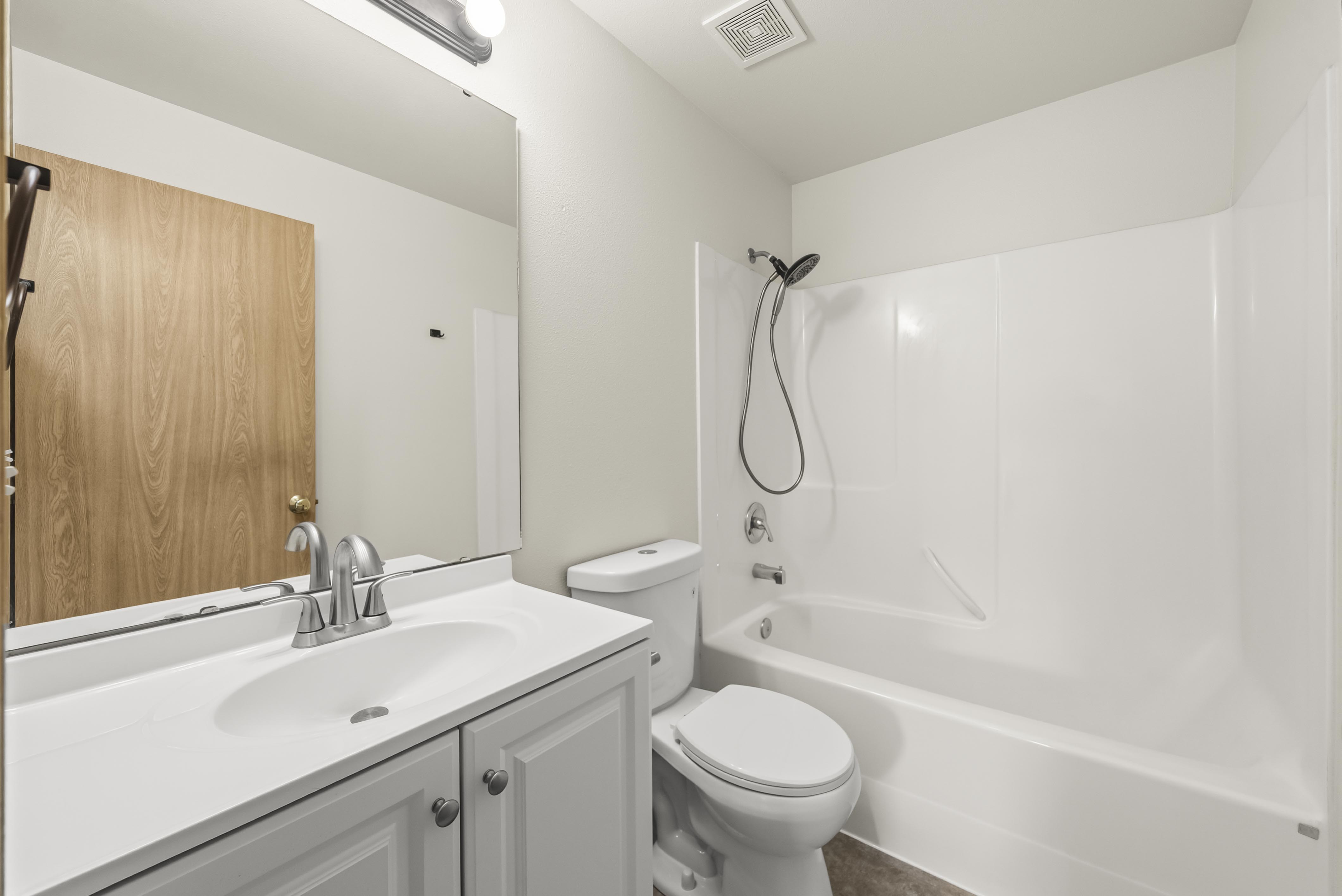  1225 202nd St Ct E, Spanaway, WA 98387 - 物件實景