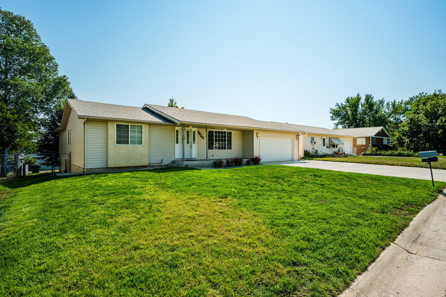 Sheridan, Wyoming, 82801, United States, 3 Bedrooms Bedrooms, ,3 BathroomsBathrooms,Residential,For Sale,1939010