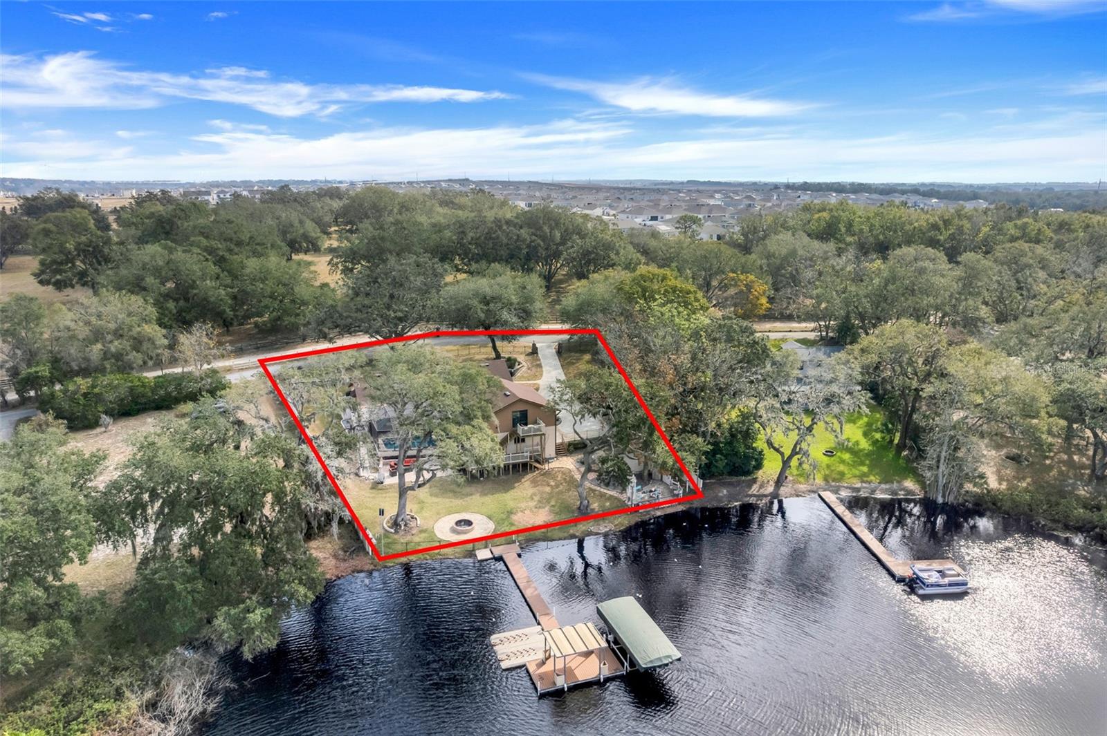 GROVELAND, Florida, 34736, United States, 4 Bedrooms Bedrooms, ,4 BathroomsBathrooms,Residential,For Sale,1695910