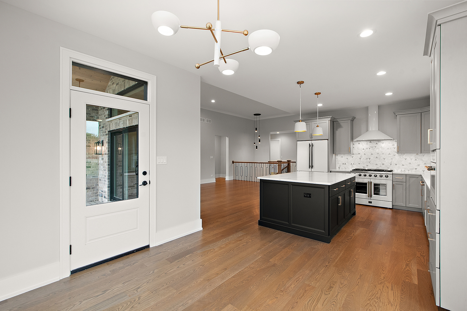 Orland Park, Illinois, 60467, United States, 4 Bedrooms Bedrooms, ,3 BathroomsBathrooms,Residential,For Sale,1976249