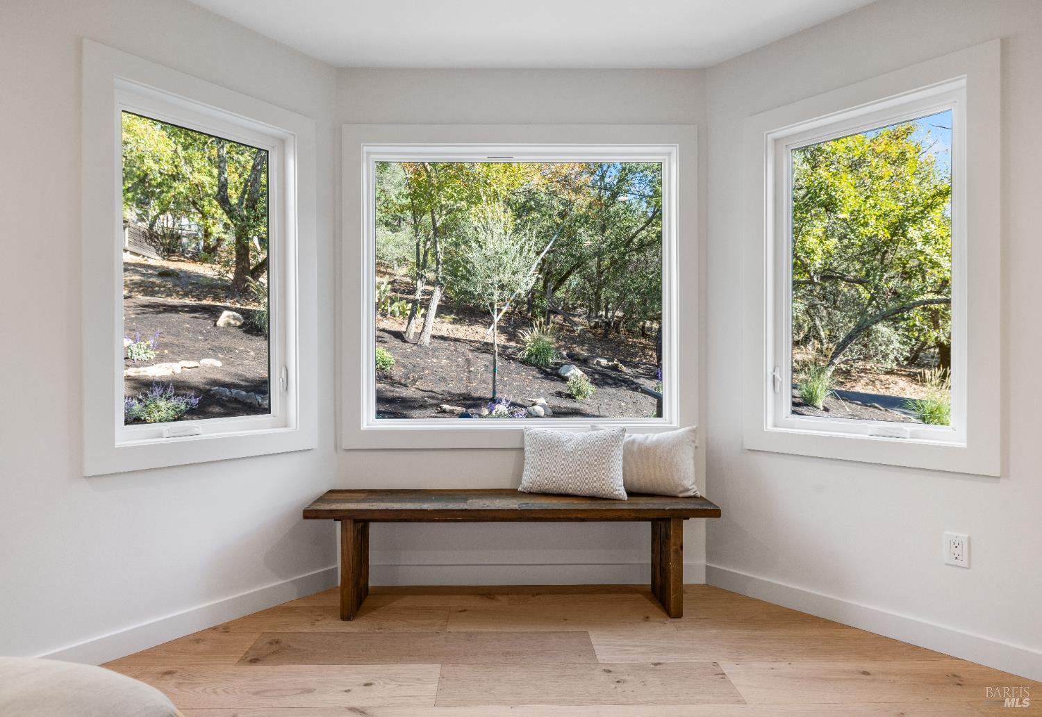 Sonoma, California, 95476, United States, 3 Bedrooms Bedrooms, ,3 BathroomsBathrooms,Residential,For Sale,1976344