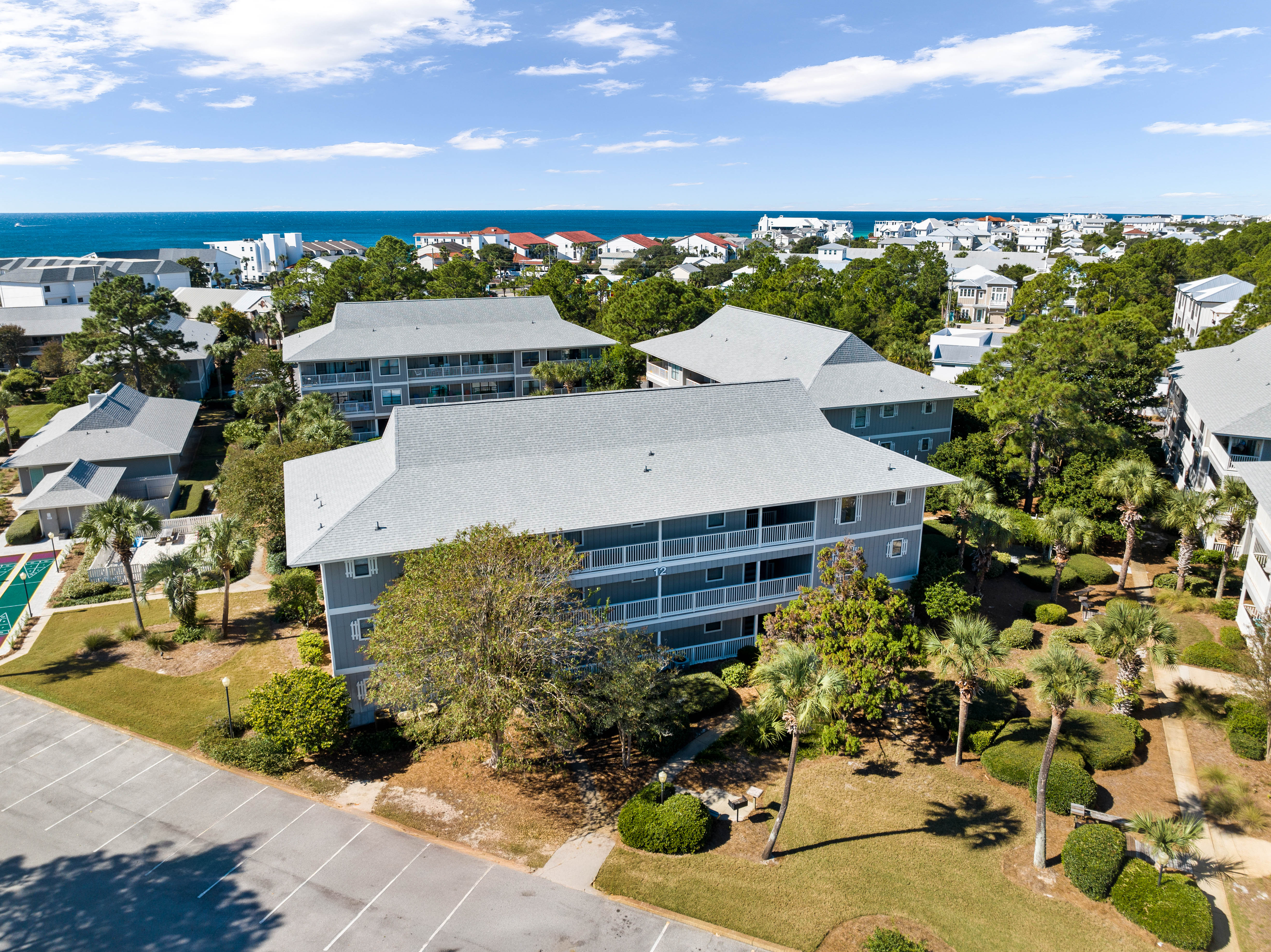 Renovated, Fully-Furnished Second-Floor Condo In Seagrove Beach 
