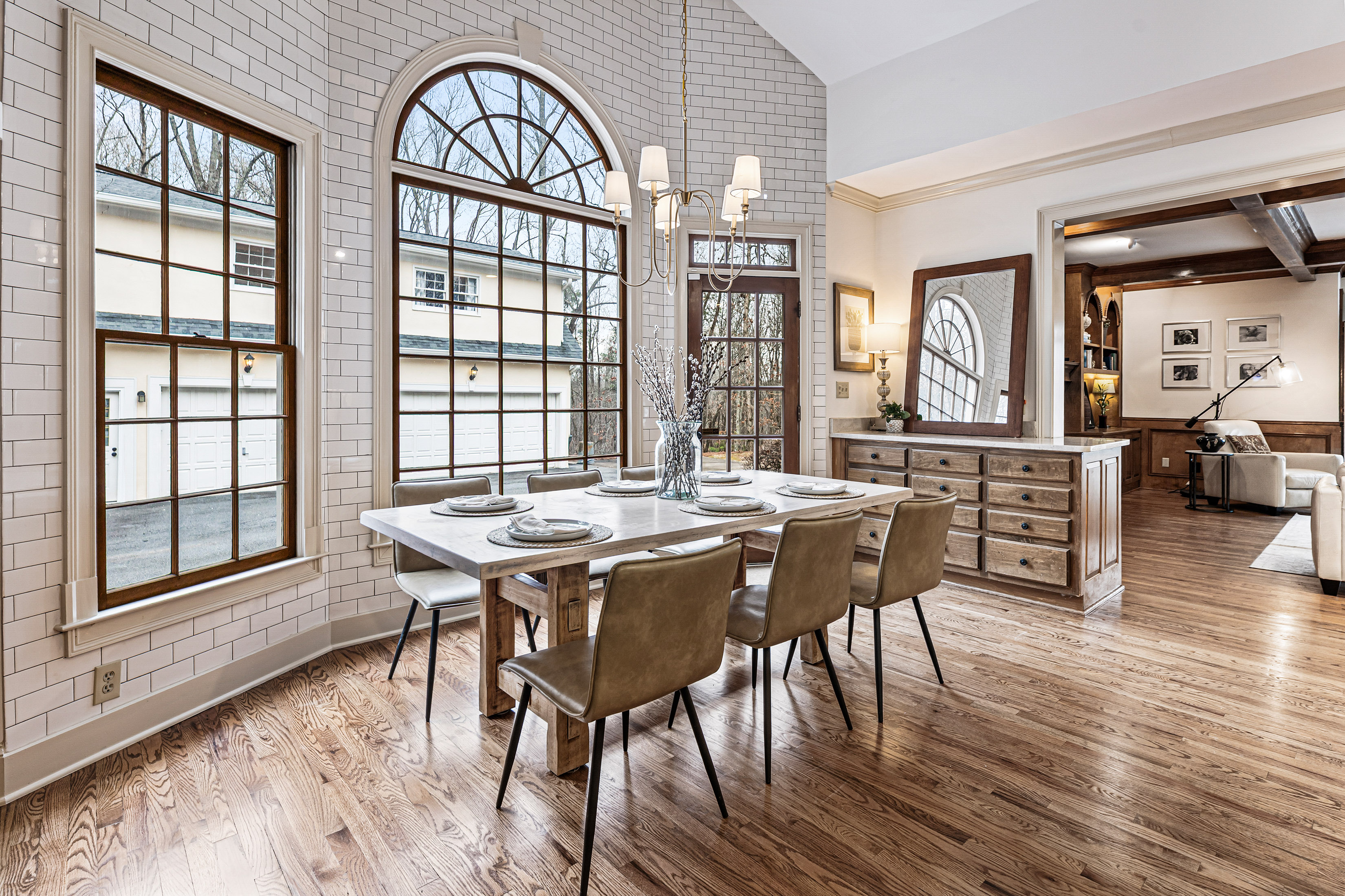  Exquisite Home Reminiscent of Classic 1960s Hollywood Glamour - 物件實景