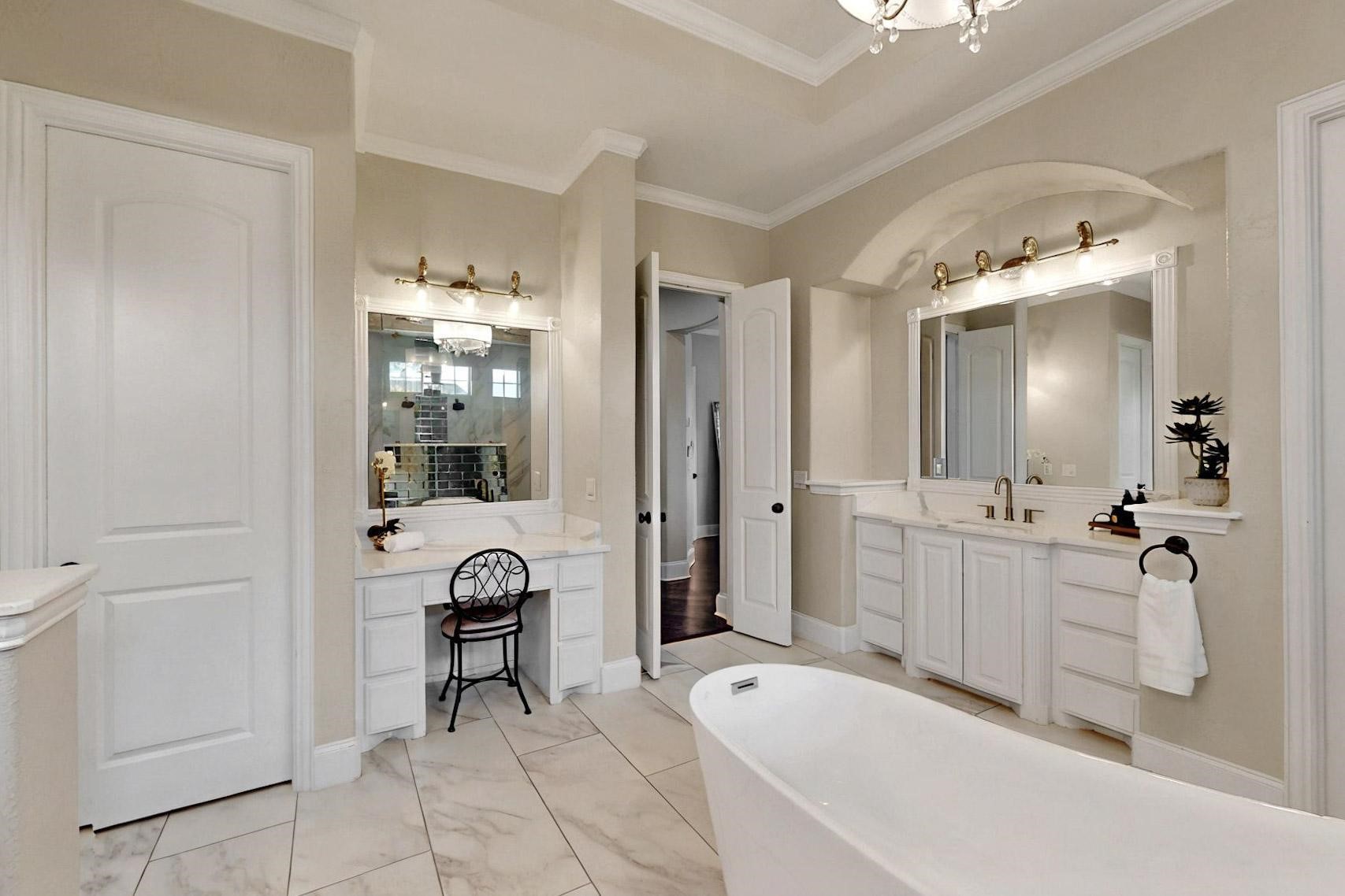 Celina, Texas, 75078, United States, 5 Bedrooms Bedrooms, ,5 BathroomsBathrooms,Residential,For Sale,1804665